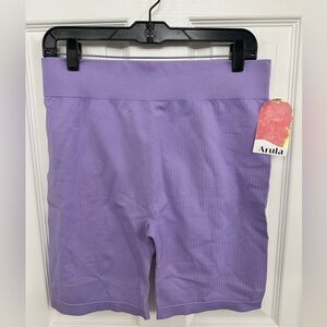 NWT Seamless Ribbed Biker Shorts